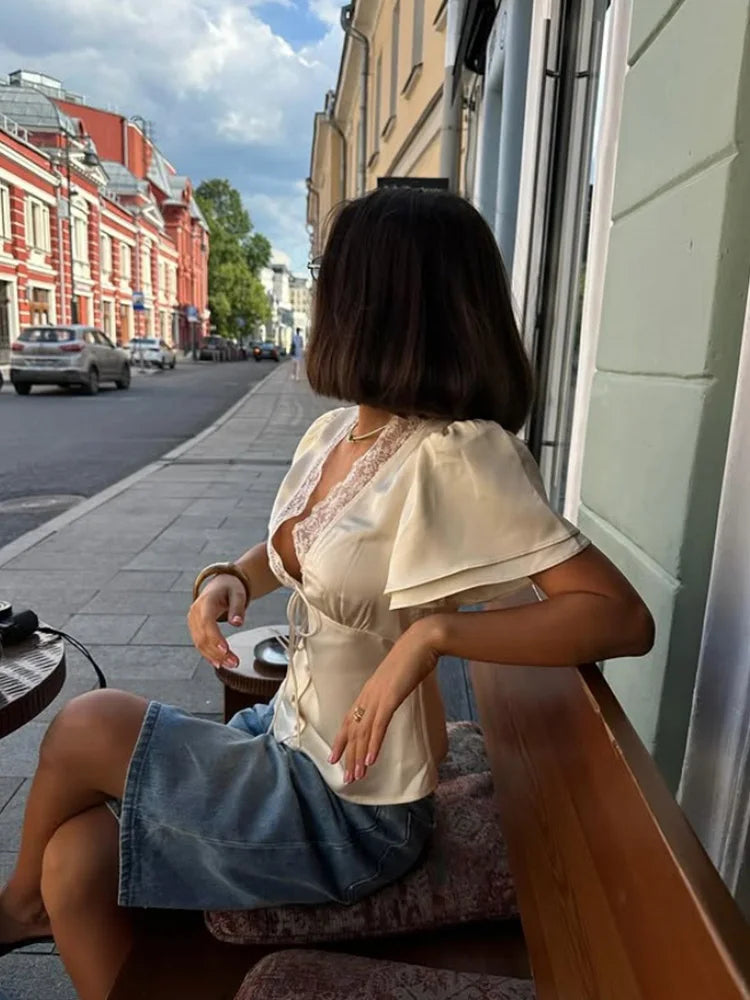 camisetas lisas de encaje con cuello